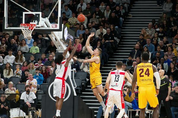 What are the most effective ways to prevent common injuries in youth football players?